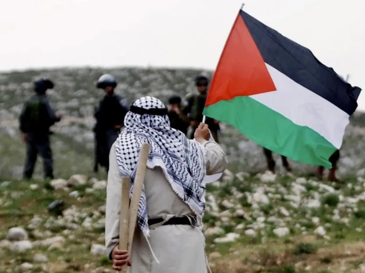 ازدواجية التاريخ والمأساة.. بين النكبة والاستقلال: "الحرية لفلسطين"