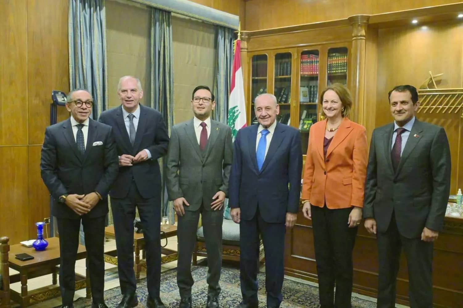 هل يعقد لقاء قريب بين بري وسفراء الخماسية؟