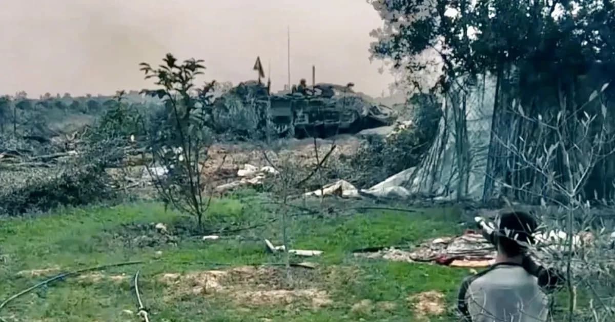 من مسافة صفر.. القسـ.ـام تجهز على 15 جندياً للاحتلال شرقي رفح