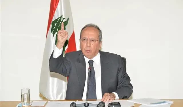 "فوضى مخيمات".. السيد يحذّر من فتنة "لبنانية- لبنانية!