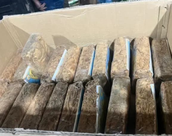الريجي تضبط كميات كبيرة من المصنوعات التبغية المهربة