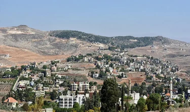 "رداً على استهداف النبطية".. الحزب يضرب معاقل العدو