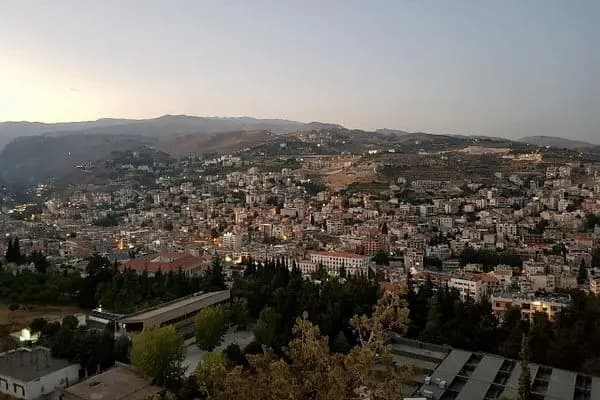 "في البقاع".. نشوب حريق كبير والدفاع المدني ينقذ الموقف