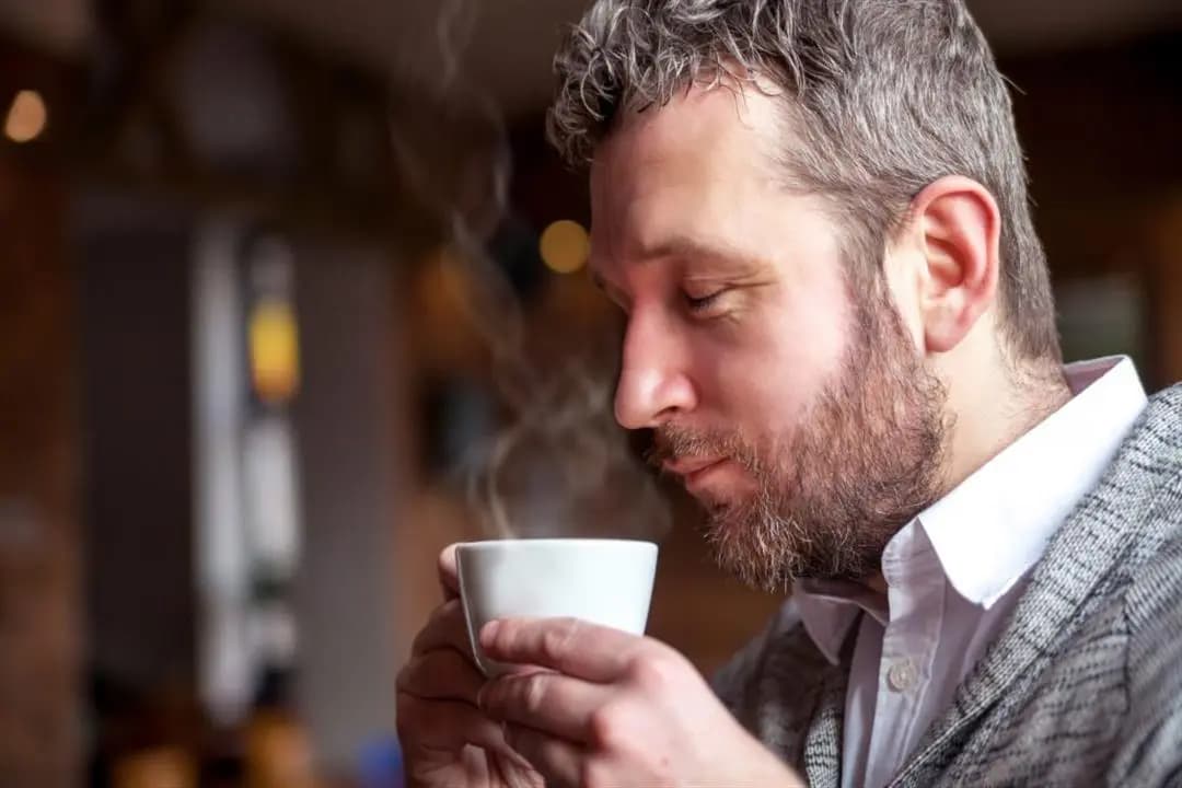 هذا ما يحدث للجسم بعد أول رشفة من القهوة
