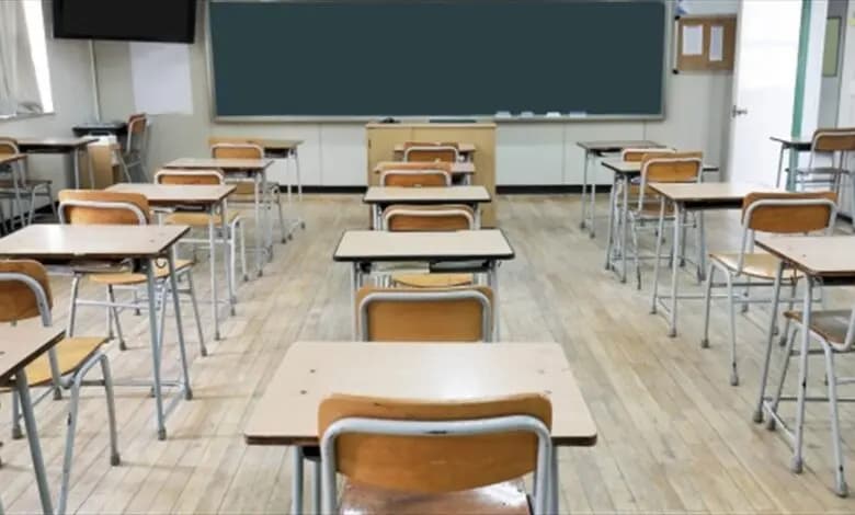 في المنية.. إحراق مكتب ادارة مدرسة