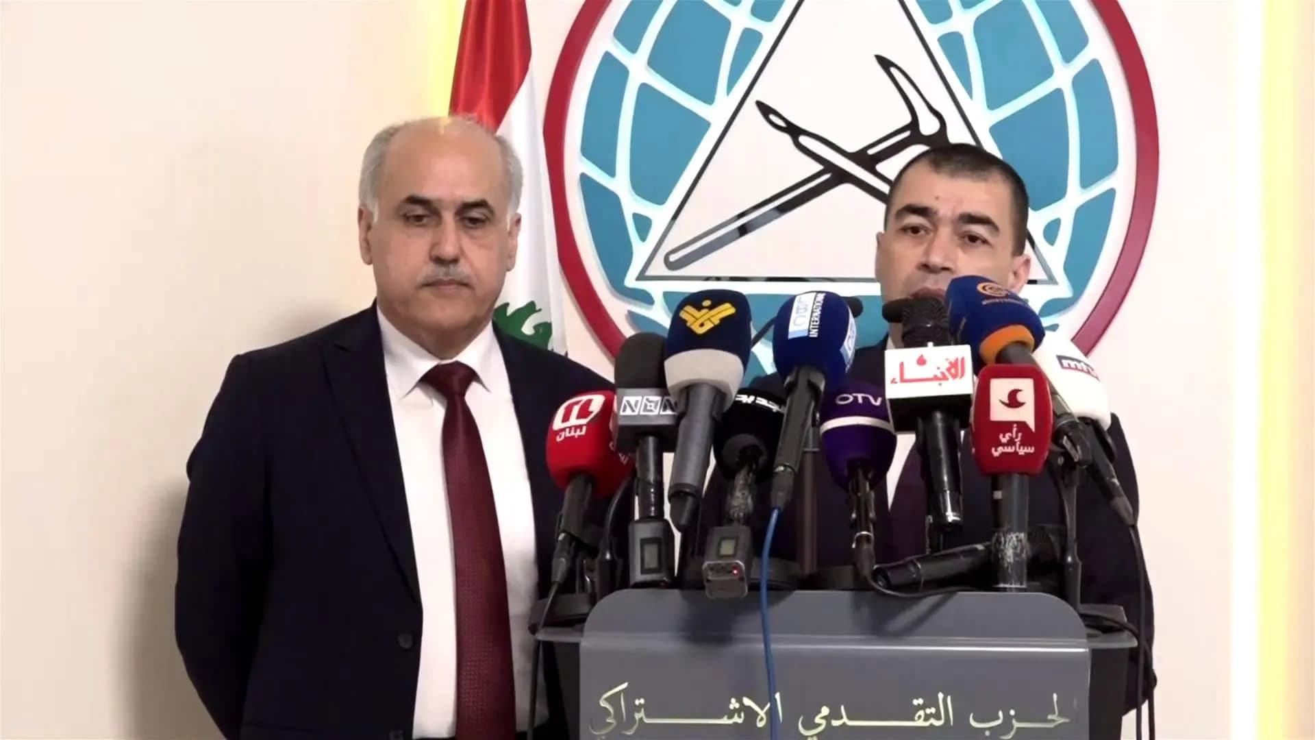 لتذليل العقبات.. لقاء بين تكتل "لبنان القوي" و"اللقاء الديمقراطي"