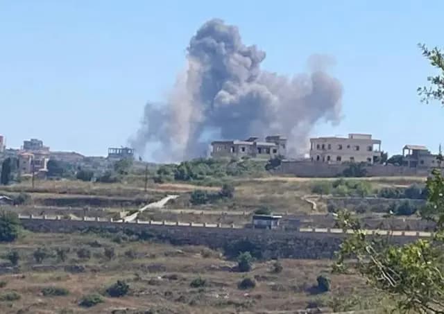 في الجنوب.. العدو يدمّر منزلاً بالكامل