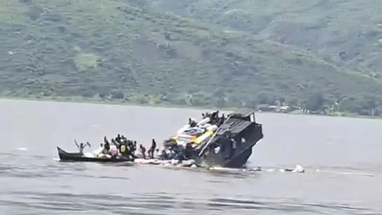 وفاة أكثر من 80 شخصا في حادث قارب بالكونغو