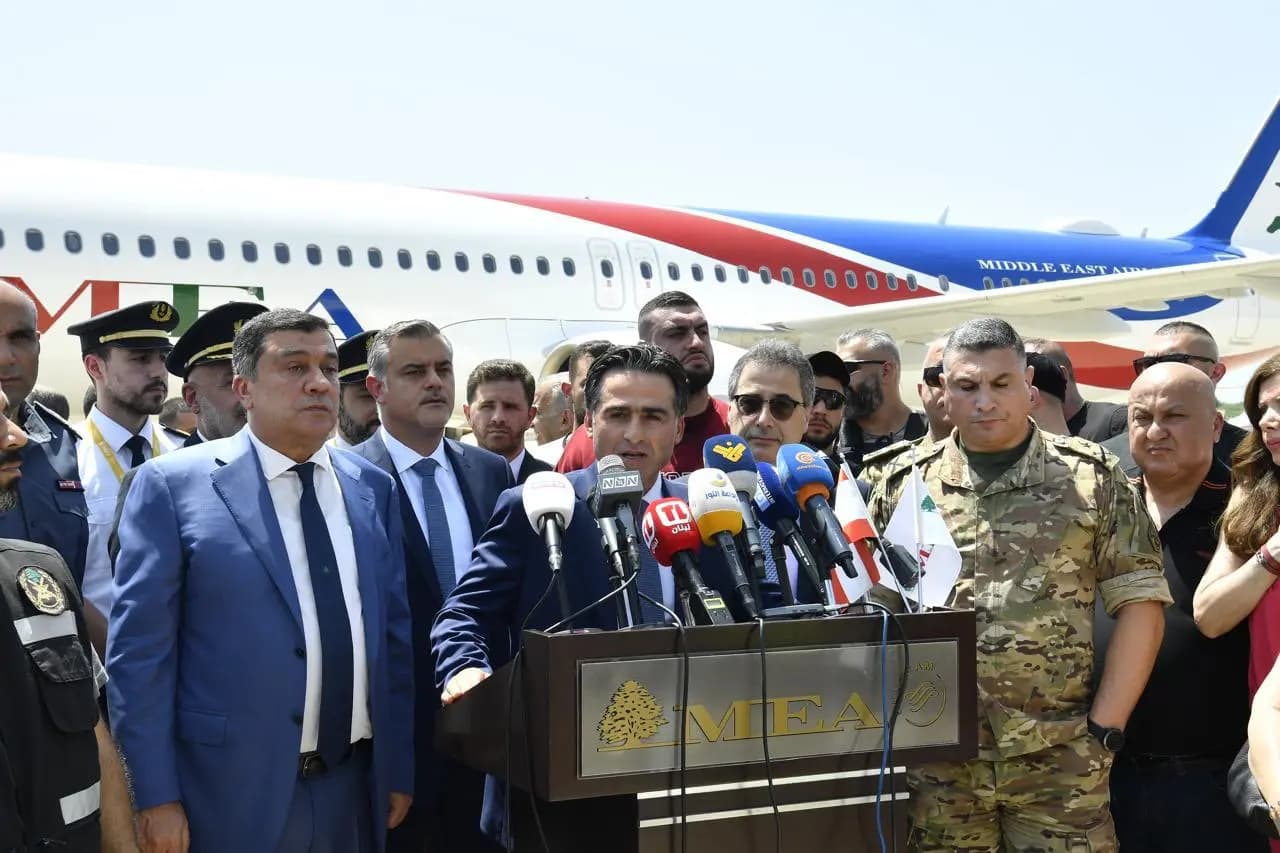 "لنهضة لبنان".. حمية: المطار البوابة الجوية الوحيدة