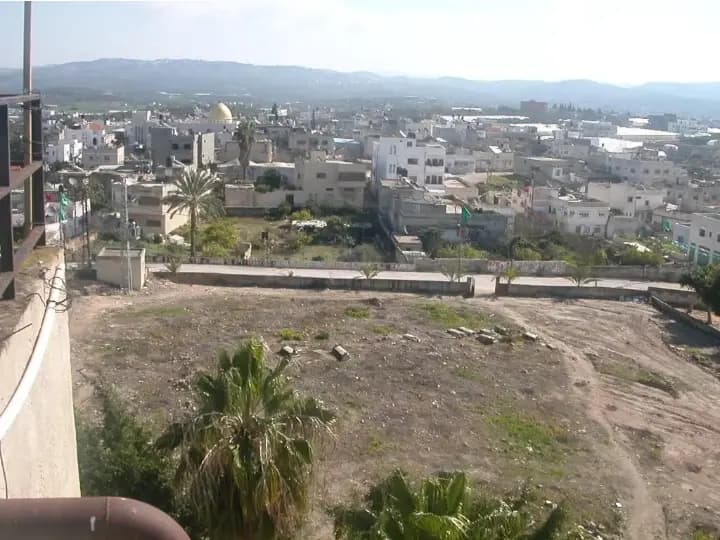 جريمة تهز صيدا.. وجد مقتولا أمام مزرعته
