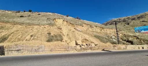 "في بوارج".. حريق كبير!