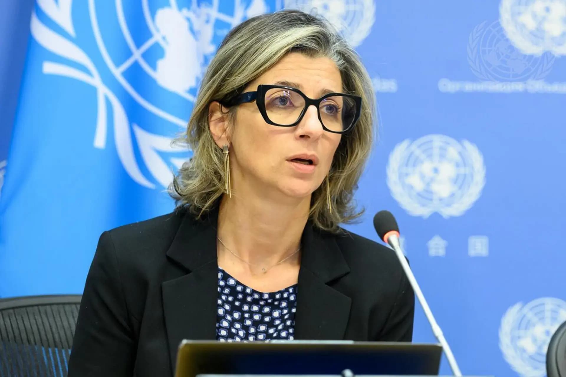 برسم القانون الدولي وحماة حقوق الإنسان