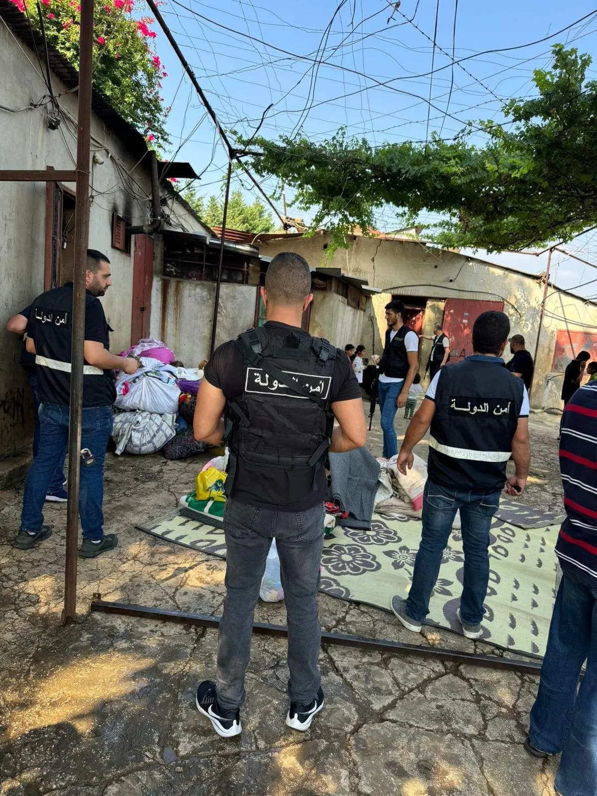 "بعدما رفضوا الخروج".. أمن الدولة تخليهم بالقوة