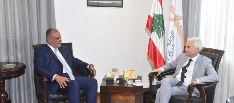 "لتطوير العلاقات".. بوشكيان يلتقي سفير إيطاليا