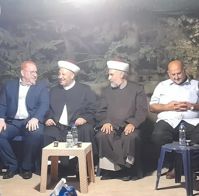 الجماعة الإسلامية تزور الشيخ عاصم الجراح مهنئة