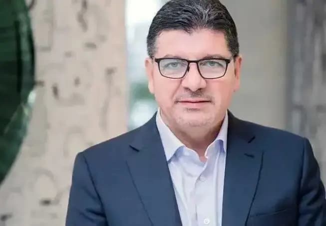 بهاء الحريري من المطار: اتيت لاستكمال مسيرة والدي