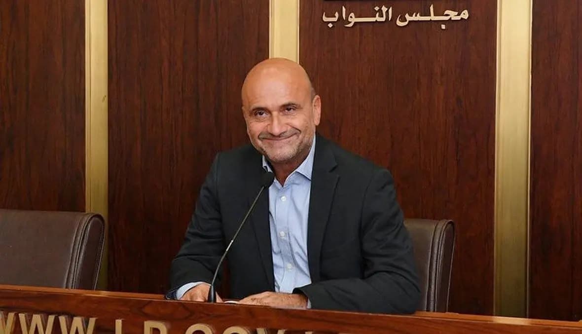 "قن كبير للدجاج".. هذا ما كشفه "أبي رميا "في ملف "مسبح إميل لحود"