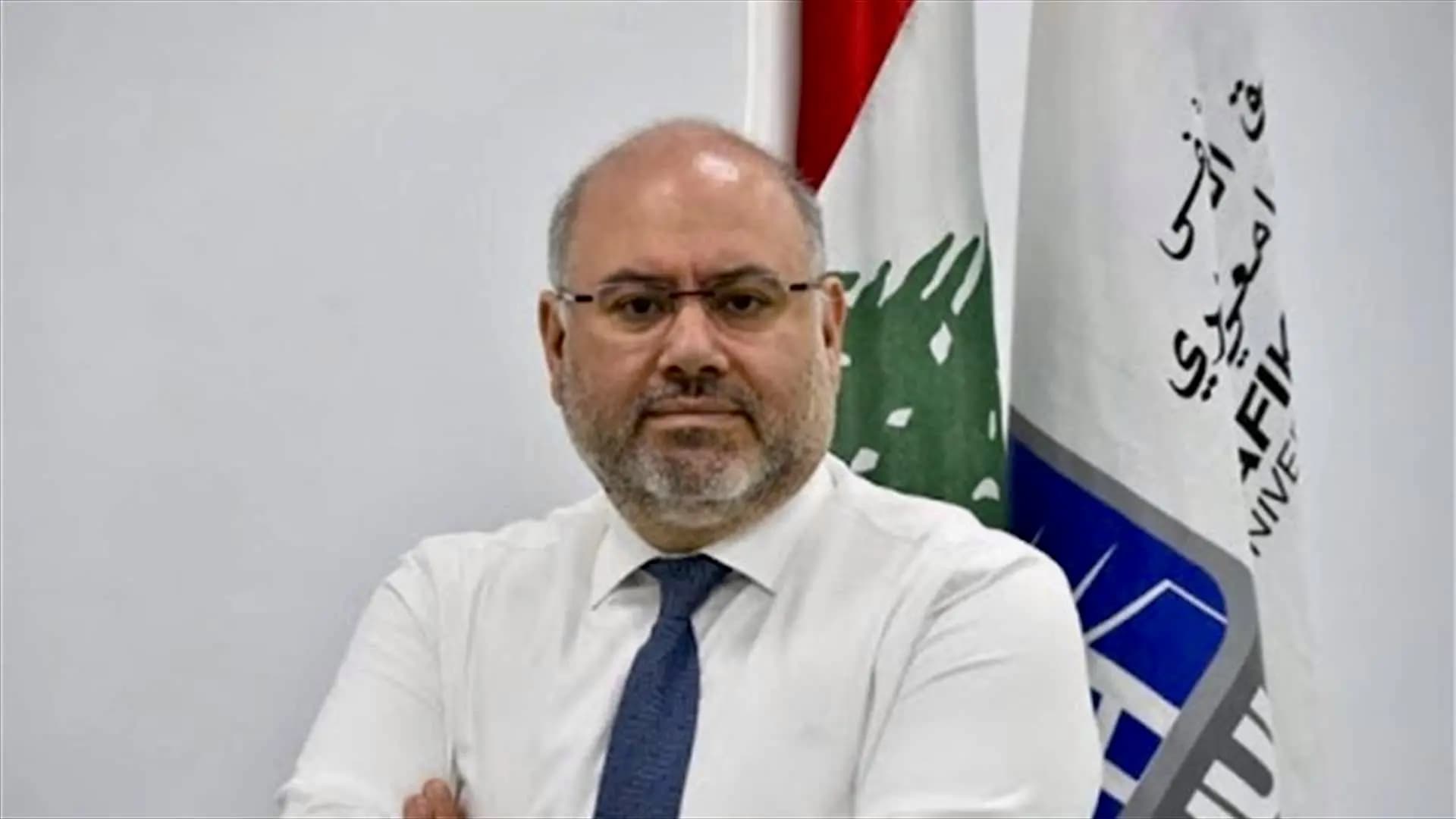 الأبيض: وزارة الصحة ستبقى دائمًا إلى جانب العاملين في المستشفيات