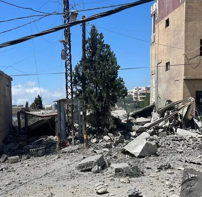 العدو يستهدف منزلًا في إحدى البلدات الجنوبية.. هل من إصابات؟