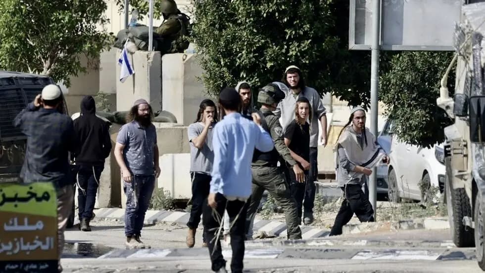 "بشأن العنف".. واشنطن تفرض عقوبات على كيانات وأشخاص