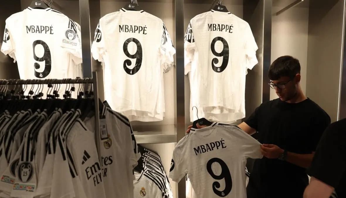 قميص مبابي يثير بلبلة في ريال مدريد