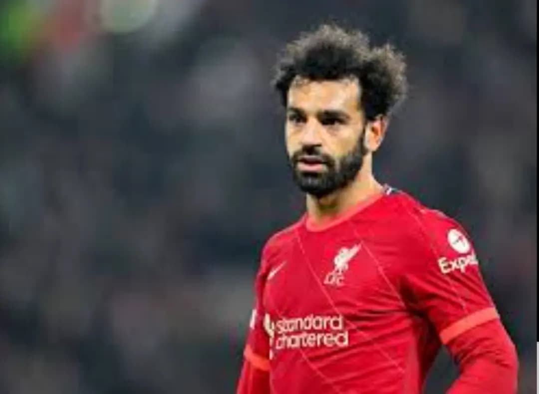 صلاح يحتفل بميلاده الثلاثين والوزير يطلب اعتباره دبلوماسيُا