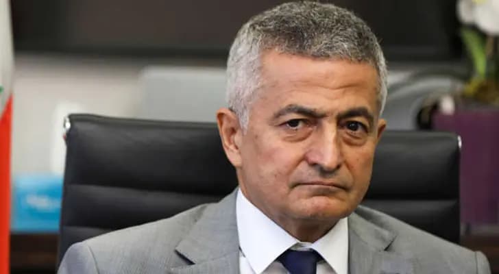 ما صحة استقالة وزير المالية؟