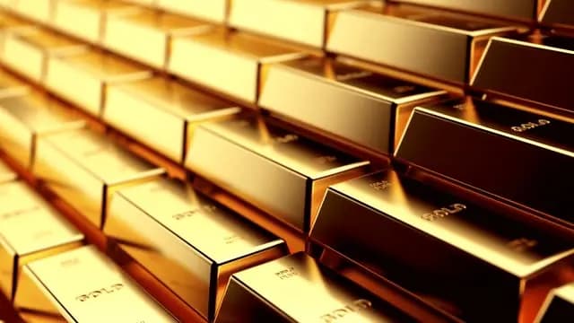 "مستويات قياسية".. الذهب يرتفع من جديد