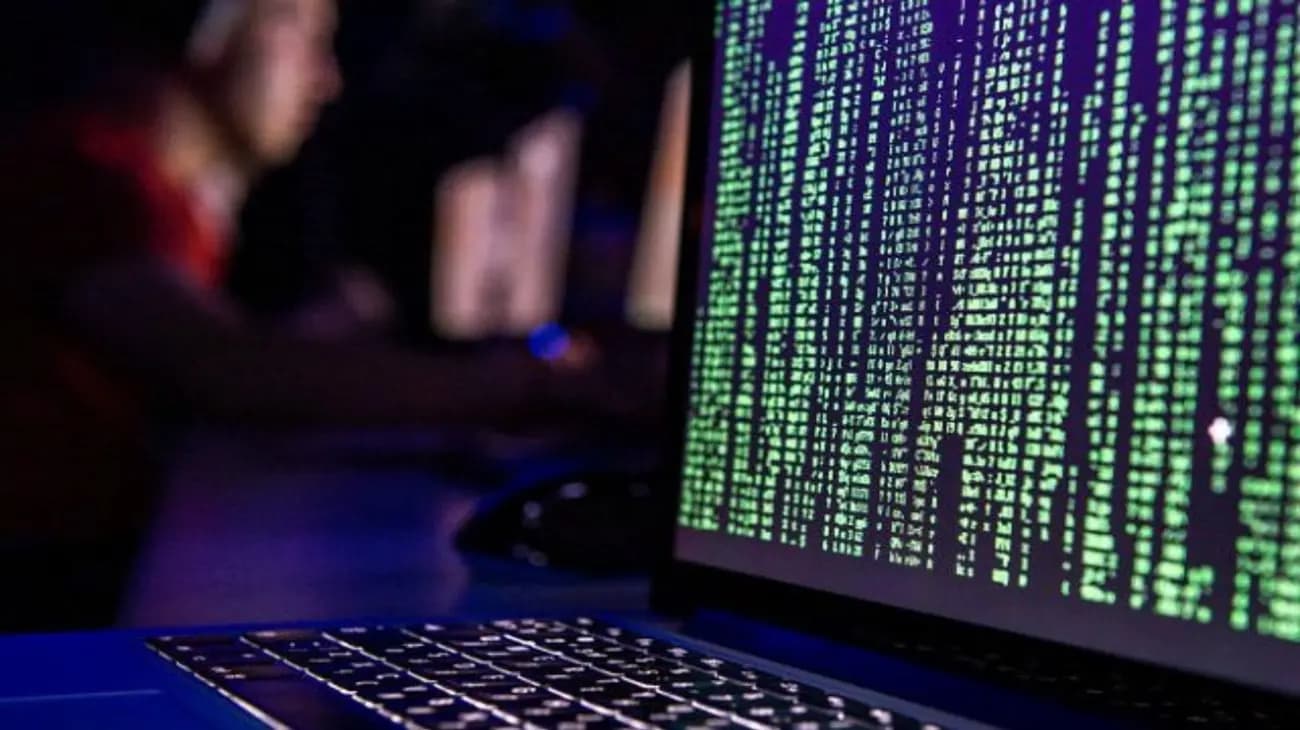 نيويورك تايمز" : هذا هو سبب حدوث اكبر انقطاع في تكنولوجيا المعلومات في التاريخ