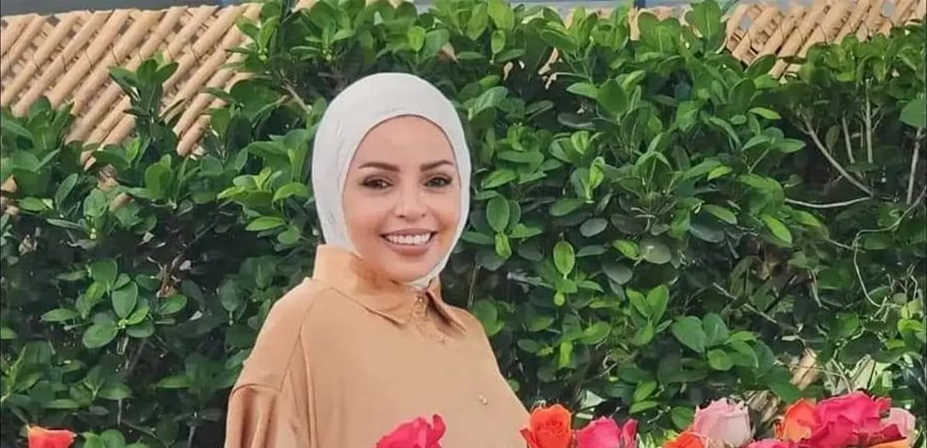 أرادت رش المبيدات في منزلها.. فكانت المفاجأة صادمة!