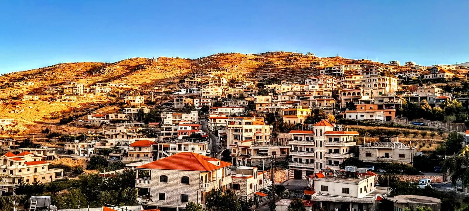 جيش وطائرة.. ماذا يجري في جرود راشيا؟
