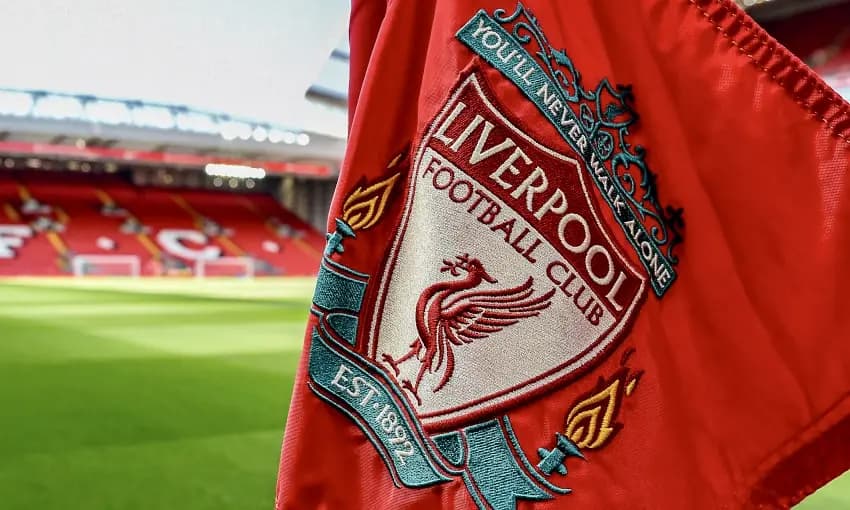 ليفربول يتتبع نجم "الملكي" السابق