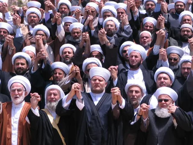 تجمع العلماء: أمريكا تحاول إشغال المقاومة في العمليات مع داعش