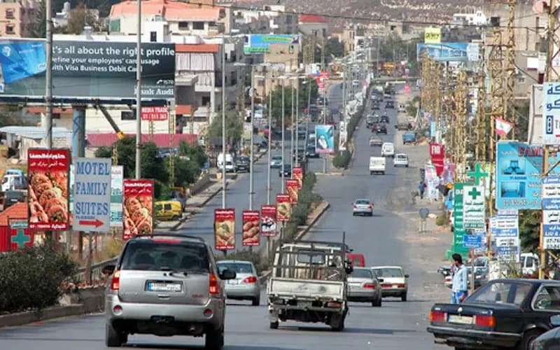 "في كفرمان".. العدو يستهدف دراجة نارية
