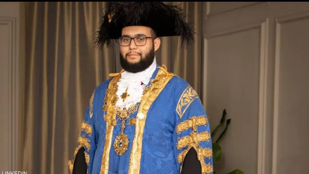 بعد منصب "العمدة".. مغربي يسعى لرئاسة وزراء بريطانيا