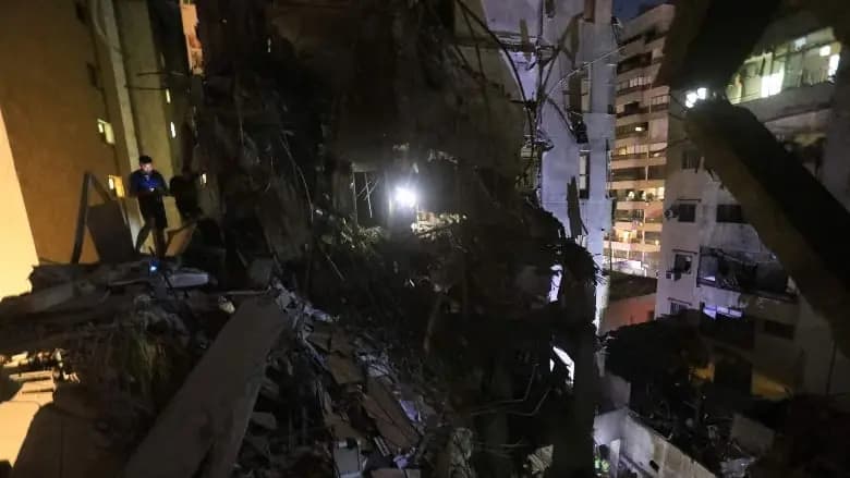 "مصير القائد لا يزال مجهولًا".. الحزب: ننتظر نتيجة البحث
