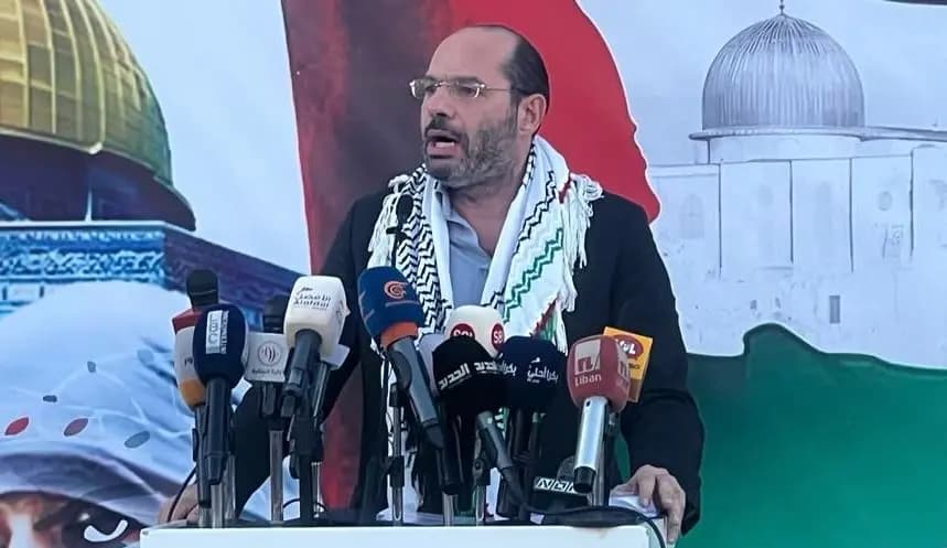 "رحل شامخًا".. مراد يعزّي بـ "أبو العبد"