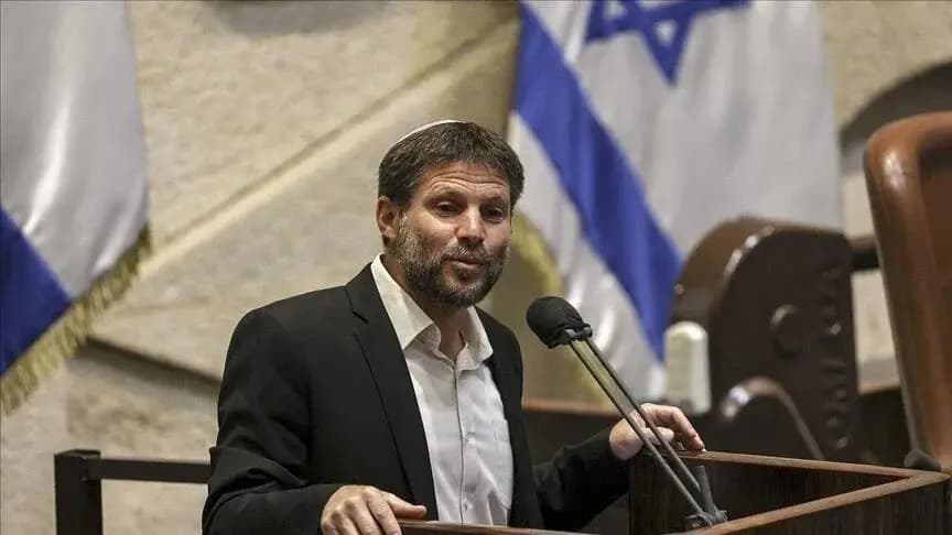 سموتريش: مرحبا باستقالتهم!