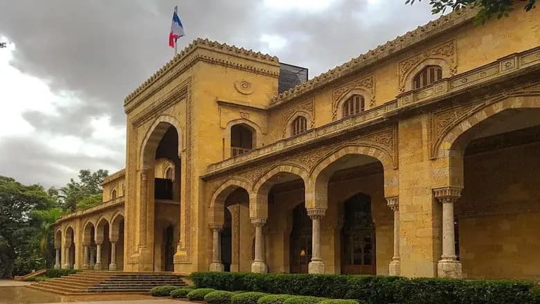 فرنسا: نبقى على تضامننا مع لبنان واللبنانيين