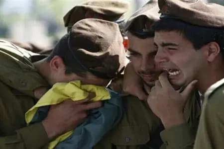 بصليات من صواريخ الكاتيوشا.. هذا ما استهدفته المقاومة