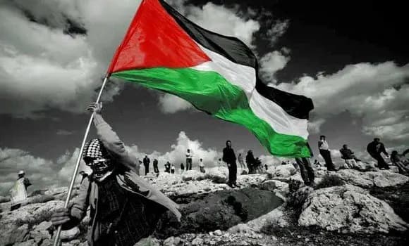 "استمرار الحرب يعني فناء الملة".. رسالة من القسام للعلماء