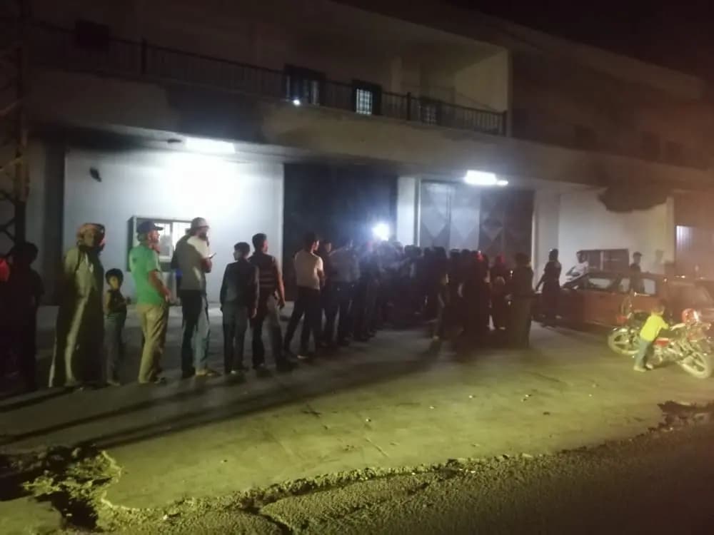 طوابير الخبز تعود إلى الواجهة