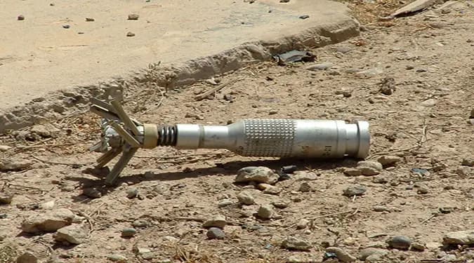قنبلة عنقودية في الدوير والجيش يُفجّرها