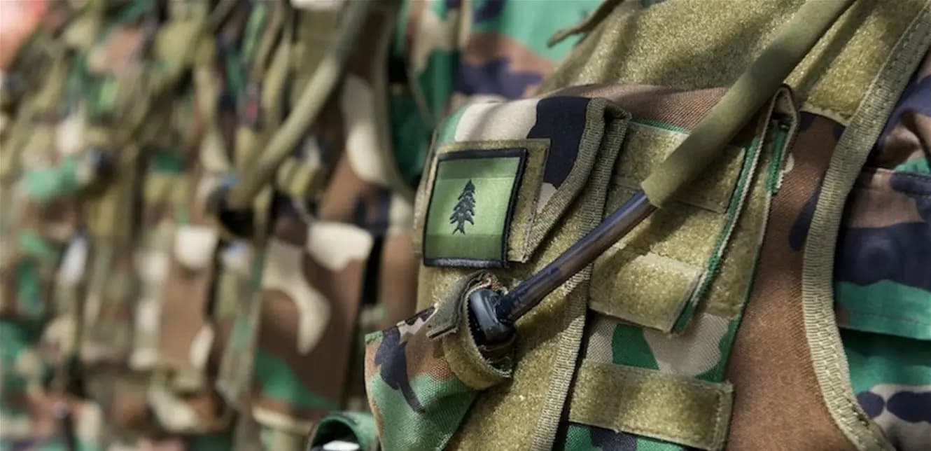 بعد تعرض عسكري للضرب.. "الجيش" يوقف المعتدين