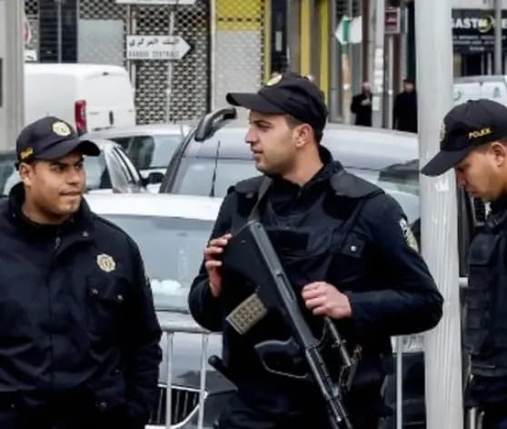 إلقاء القبض على مرشح رئاسي في تونس