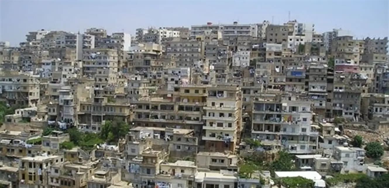 سقطا داخل منحدر.. وهذا ما حصل