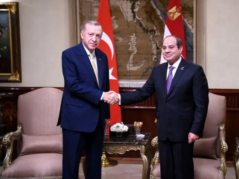 السيسي في تركيا.. وهذا ما بحثه مع أردوغان