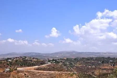 جنوبًا.. العدو يستهدف أحد المنازل