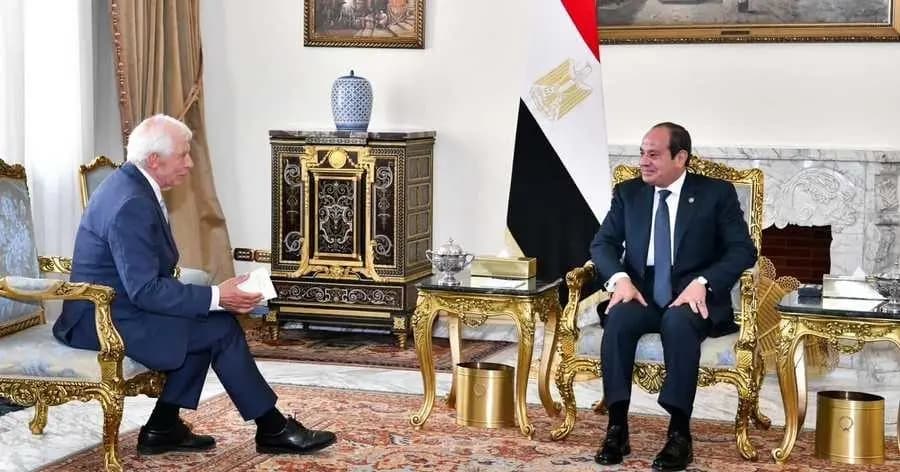 "الأوضاع في غزة والشرق الأوسط" بين السيسي وبوريل
