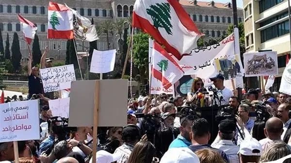 حراك المتقاعدين العسكريين يعلن حالة طوارىء مفتوحة